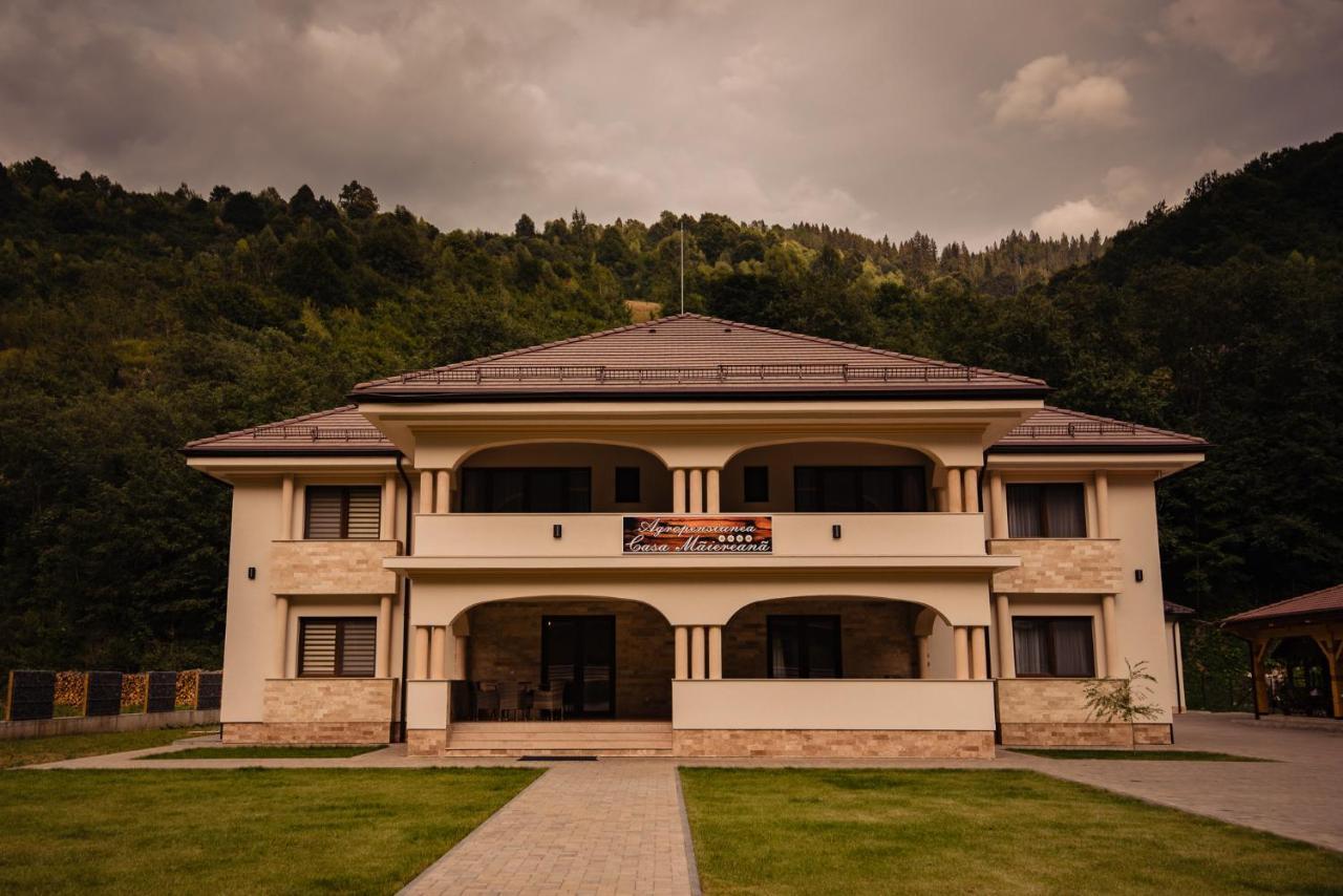 Casa Maiereana Hotel Dombhát Kültér fotó