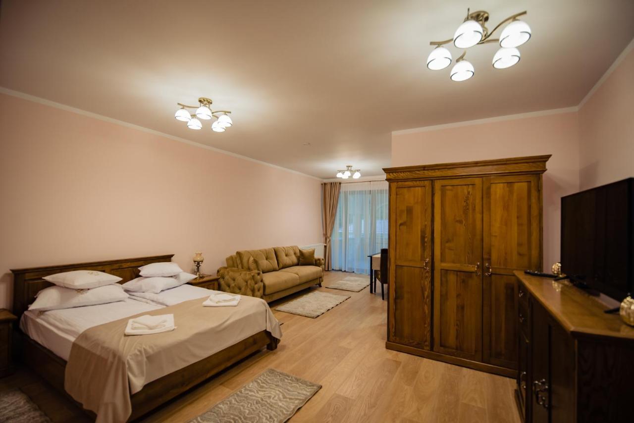 Casa Maiereana Hotel Dombhát Kültér fotó